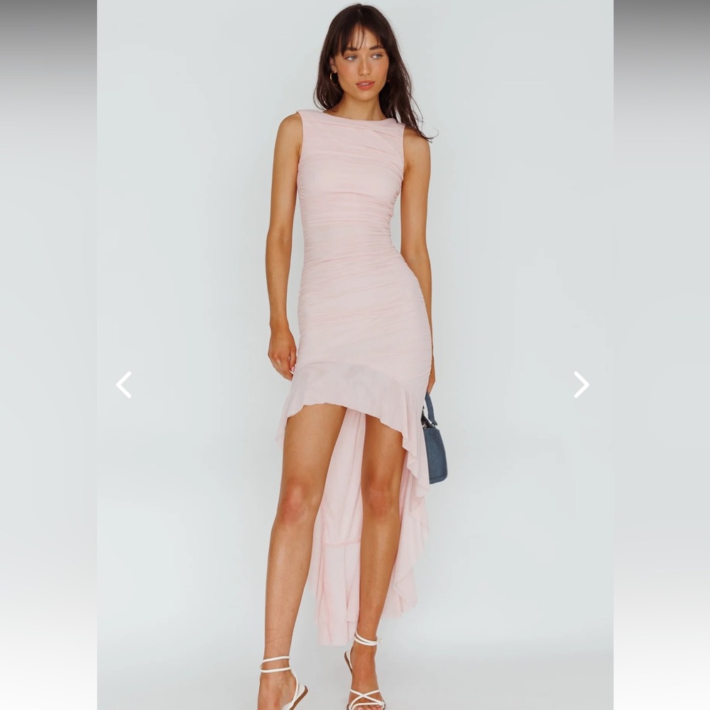 SELFIE LESLIE JOZELLE RUFFLE HEM MIDI DRESS POWDER PINK